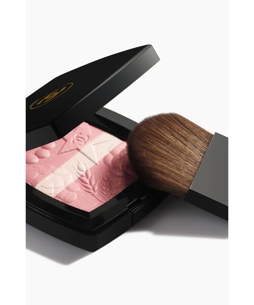 CHANEL（シャネル）の「レ シーニュ ドゥ シャネル チークカラー＆ハイ