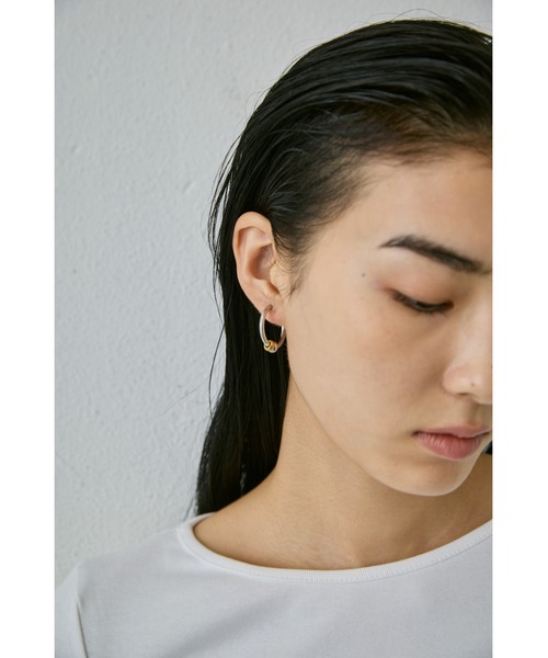 un/neu(アンノイ)の「パーツ付きフープピアス/ステンレススチール(ピアス(両耳用)・レディース・ゴールド/シルバー・FREE)」の8枚目の写真