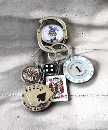 1004ST（イチマルマルヨンエスティー）の「カジノゲーム カラビナ キーリング（チャーム）」
