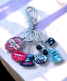 FUNALIVE（ファンアライブ）の「カジノゲーム カラビナ キーリング（チャーム）」