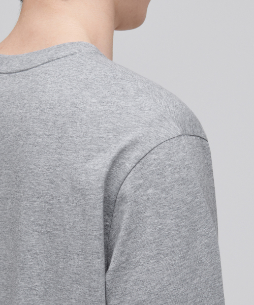 MUSINSA STANDARD（ムシンサスタンダード）の「[クールタンダード] クルーネック長袖Tシャツ [ミディアムグレー]（Tシャツ/カットソー・メンズ・その他・MEDIUM/LARGE/X-LARGE/XX-LARGE/XXX-LARGE/SMALL）」の5枚目の写真