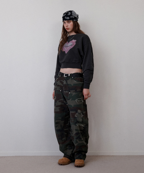 Retriever Club（レトリーバークラブ）の「HEART CROP CREWNECK [PIGMENT BLACK]（スウェット・レディース・その他・SMALL/MEDIUM）」の9枚目の写真