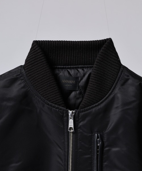 MMMM（エムエムエムエム）の「MMMM ナイロンツイル/ラムレザー/MA-1タイプブルゾン（MA-1・メンズ・ブラック・XL/L/M）」の6枚目の写真