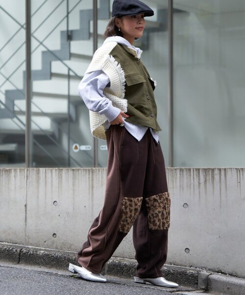 etsinta（エシンタ）の「【etsinta/エシンタ】リメイクミリタリーベスト（ニット/セーター・レディース・カーキ・ONE SIZE）」の9枚目の写真