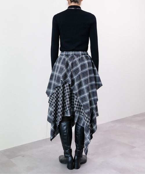 DOLLUPOOPS(ドールアップウップス)の「ソフトタッチハイネックニット(ニット/セーター・レディース・ブラック/チャコールグレー/オフホワイト・FREE)」の13枚目の写真