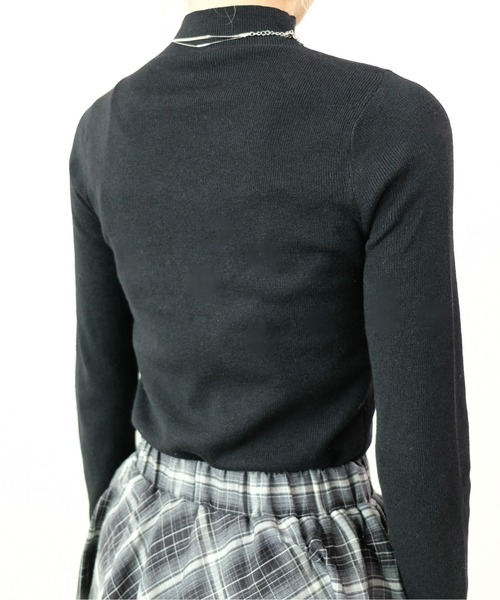 DOLLUPOOPS(ドールアップウップス)の「ソフトタッチハイネックニット(ニット/セーター・レディース・ブラック/チャコールグレー/オフホワイト・FREE)」の10枚目の写真