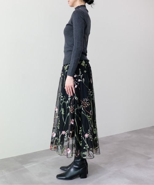 DOLLUPOOPS(ドールアップウップス)の「ソフトタッチハイネックニット(ニット/セーター・レディース・ブラック/チャコールグレー/オフホワイト・FREE)」の21枚目の写真