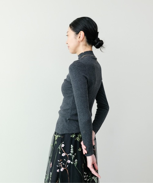 DOLLUPOOPS(ドールアップウップス)の「ソフトタッチハイネックニット(ニット/セーター・レディース・ブラック/チャコールグレー/オフホワイト・FREE)」の15枚目の写真