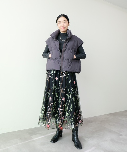 DOLLUPOOPS(ドールアップウップス)の「ソフトタッチハイネックニット(ニット/セーター・レディース・ブラック/チャコールグレー/オフホワイト・FREE)」の4枚目の写真