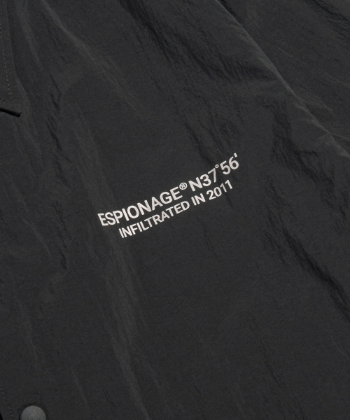 ESPIONAGE(エスピオナジ)の「OCE Logo Coach Jacket Black(ナイロンジャケット・レディース・その他・MEDIUM/LARGE/X-LARGE)」の5枚目の写真