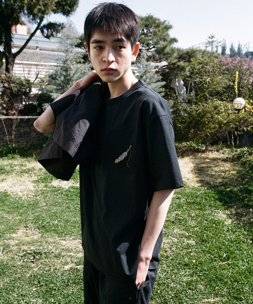 HORLISUN(ホーリーサン)の「Lawrence Short Embroidery T-shirt Black(Tシャツ/カットソー・レディース・その他・SMALL/MEDIUM/LARGE)」の8枚目の写真