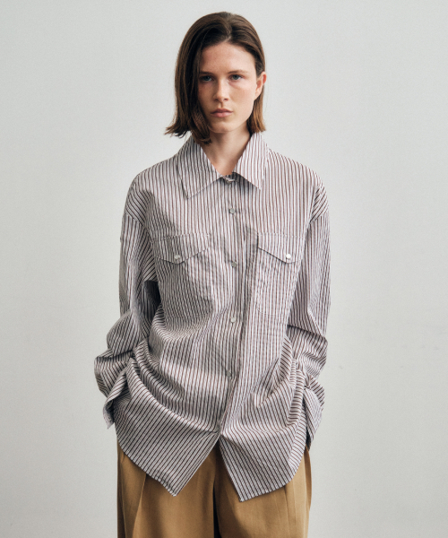 CITTA（シータ）の「Pearl Button Stripe Over Shirt_CTT385(Burgundy)（シャツ/ブラウス・レディース・バーガンディー・FREE）」の4枚目の写真