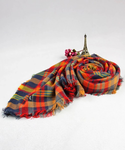 OSYAREVO（オシャレボ）の「マフラー チェック柄 大判（マフラー・レディース・ブラック×レッド/レッド・FREE）」の7枚目の写真