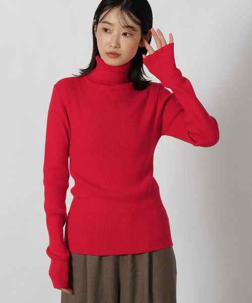 LAKOLE（ラコレ）の「12ゲージリブタートルニットプルオーバー / 634869（ニット/セーター・レディース・ブラウン/アイボリー/ブラック/チャコールグレー/レッド・FREE）」の5枚目の写真