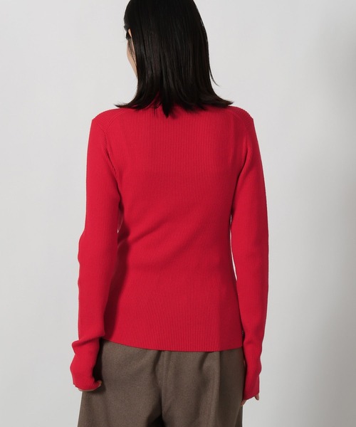 LAKOLE（ラコレ）の「12ゲージリブタートルニットプルオーバー / 634869（ニット/セーター・レディース・ブラウン/アイボリー/ブラック/チャコールグレー/レッド・FREE）」の16枚目の写真