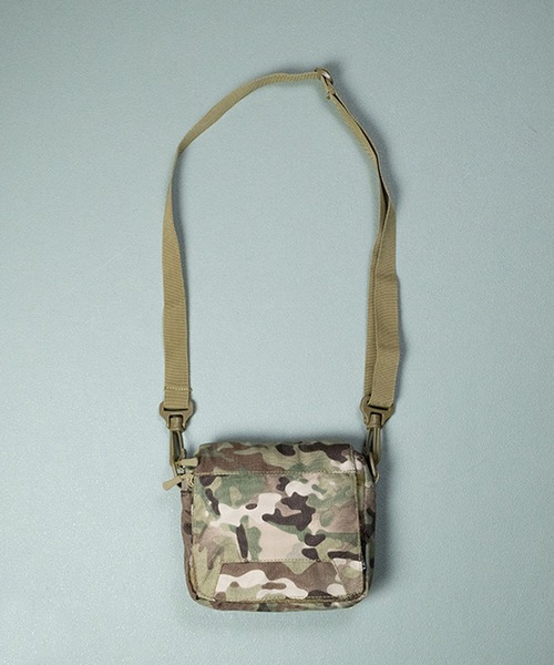 ８(eight)（エイト）の「コンパクトショルダーバッグ（ショルダーバッグ・メンズ・ブラック/オリーブ/カモフラージュ・FREE）」の3枚目の写真