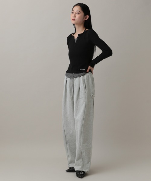 AVANDRESS(アバンドレス )の「AVANDRESS/スナップボタンパンツ(スウェットパンツ・レディース・ライトグレー/ブラック・X-SMALL)」の20枚目の写真