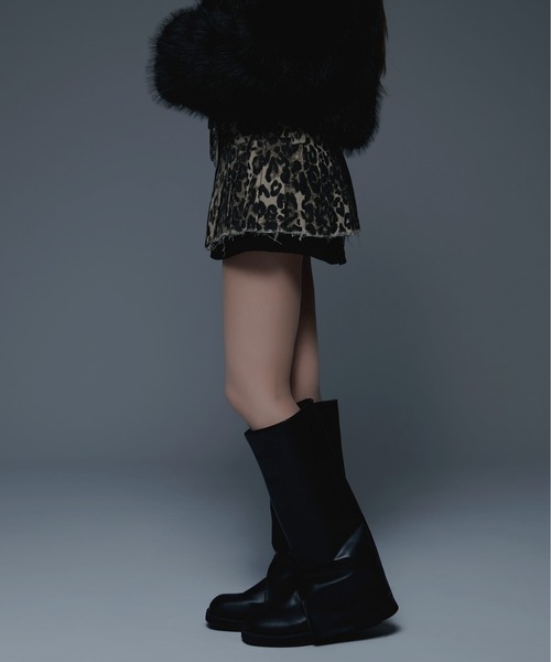 .KOM（ドットコム）の「『.KOM/ドットケーオーエム』豹ミニスカート【CN】（スカート・レディース・レオパード・M）」の2枚目の写真