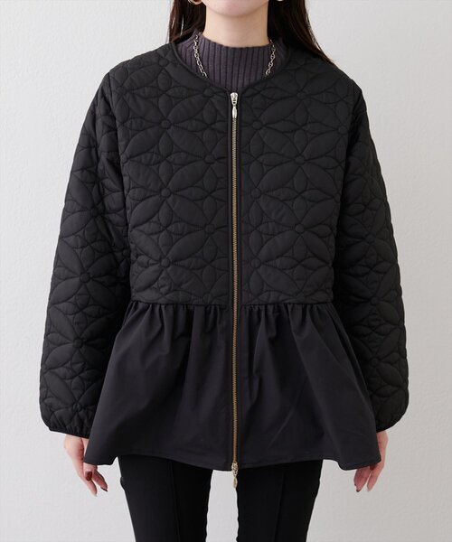 natural couture（ナチュラルクチュール）の「フラワーキルティングペプラムジャケット（ノーカラージャケット・レディース・アイボリー/ブラック・FREE）」の14枚目の写真