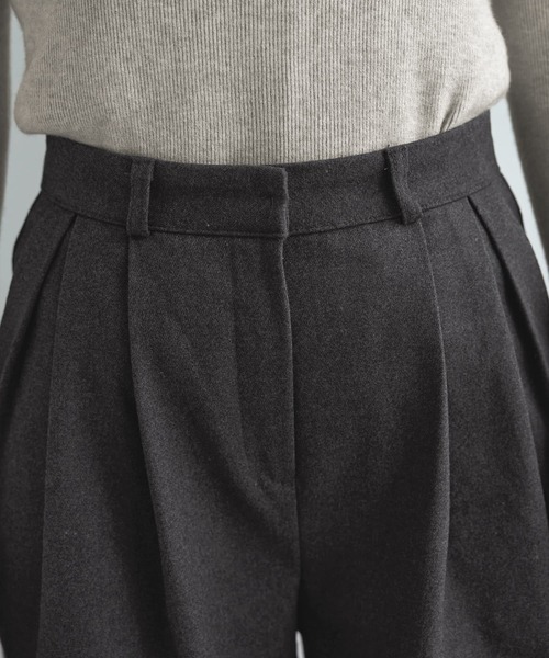 STYLE DELI(スタイルデリ)の「ウール調MIXタックワイドパンツ(その他パンツ・レディース・チャコールグレー/ブラック・LARGE/MEDIUM/SMALL)」の7枚目の写真