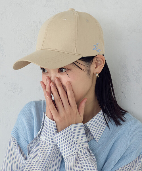 COMME CA ISM（コムサイズム）の「ロゴ刺繍キャップ（キャップ・レディース・ベージュ/ネイビー/チャコール・FREE）」の5枚目の写真