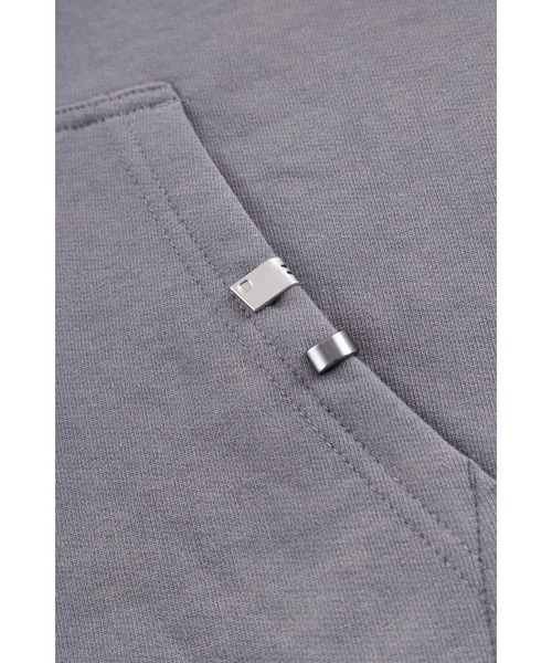 UNKNOWN LONDON(アンノウン・ロンドン)の「ジップフーディ|Dagger Cross Leather Patch Zip Hoodie|Unknown London(パーカー・メンズ・グレー/ブラック・MEDIUM/SMALL/X-LARGE/LARGE)」の7枚目の写真