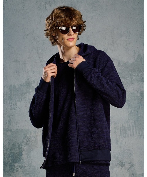 wjk（ダヴルジェイケイ）の「knit jacquard relax parker（パーカー・メンズ・ブラック/ネイビー・SMALL/MEDIUM/LARGE/X-LARGE）」の2枚目の写真
