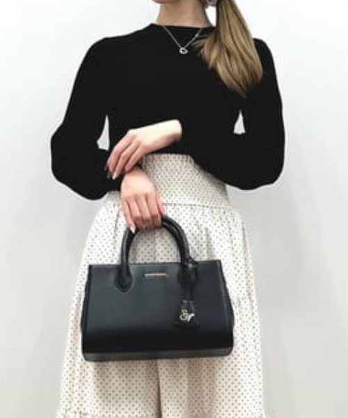 SAMANTHAVEGA(サマンサベガ)の「ロゴ金具ハンドバッグ(ハンドバッグ・レディース・ピンク/ダルブルー系/ブラック/オフホワイト・FREE)」の1枚目の写真