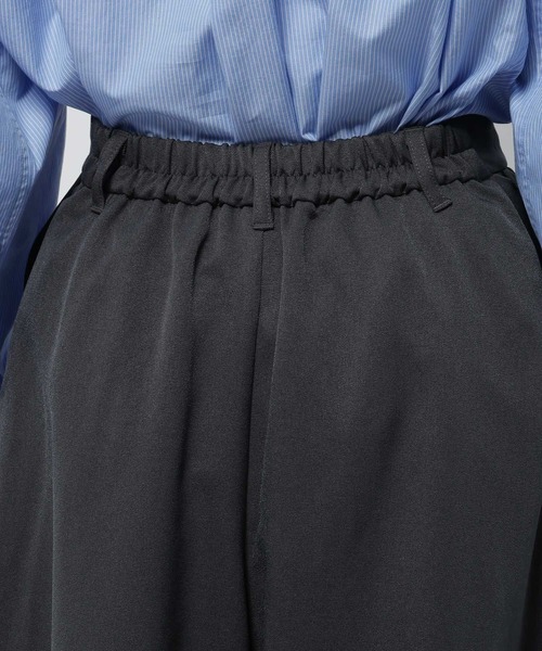 niko and...（ニコアンド）の「フロントプリーツハーフパンツ（その他パンツ・レディース・グレー/ブラック・LARGE/MEDIUM）」の14枚目の写真
