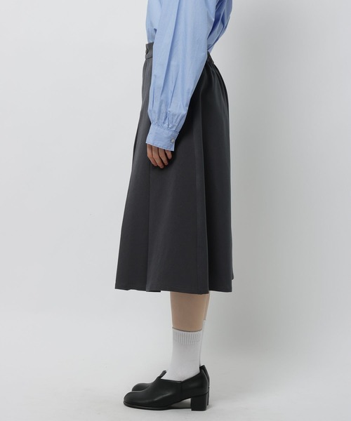 niko and...（ニコアンド）の「フロントプリーツハーフパンツ（その他パンツ・レディース・グレー/ブラック・LARGE/MEDIUM）」の11枚目の写真