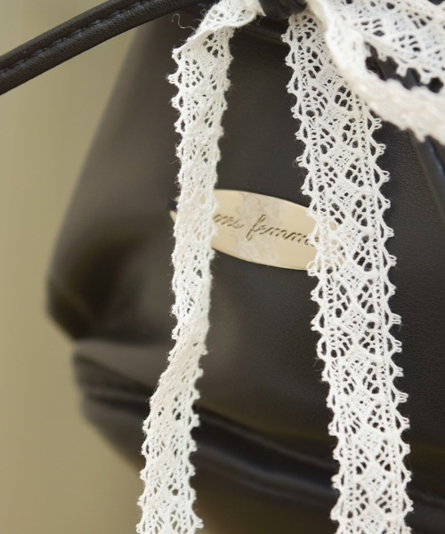 axes femme（アクシーズファム）の「ドロストリボンギャザーバッグ（ボストンバッグ・レディース・ブラック/グレイッシュベージュ・FREE）」の8枚目の写真