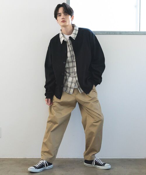 CRAFT STANDARD BOUTIQUE（クラフトスタンダードブティック）の「イージーワイドテーパードパンツ（その他パンツ・メンズ・ベージュ/ブラック/カーキ・M/L）」の11枚目の写真