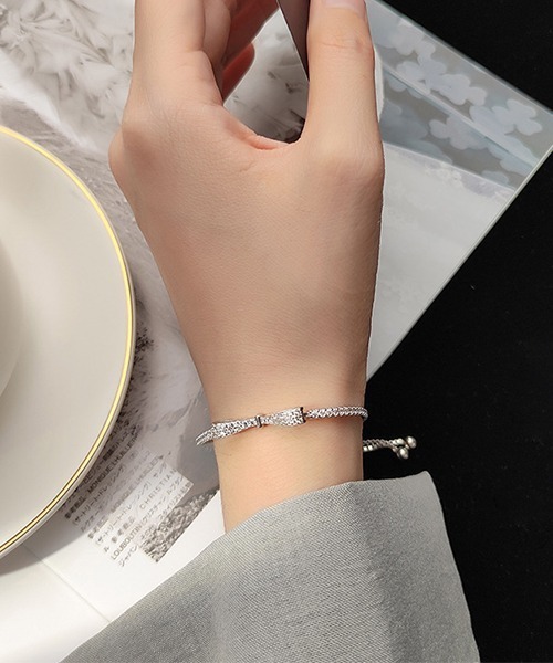 ARCHIVER（アーカイバ）の「【Bz】シルバーリボンチェーンブレスレット/レディース(SK)（ブレスレット・メンズ・シルバー・FREE）」の2枚目の写真