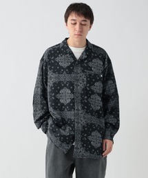 ペイズリー柄シャツ