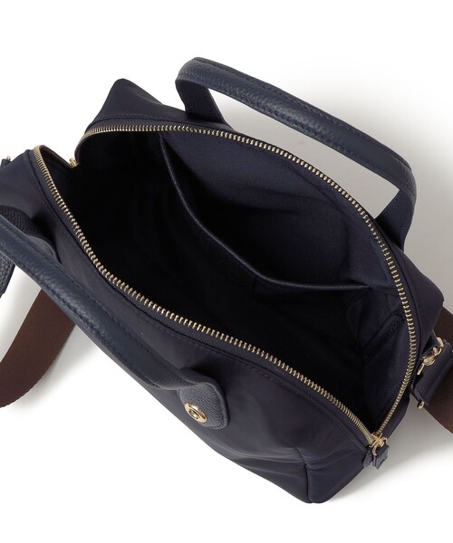 Beau're（ヴュレ）の「BEAURE: ナイロン スクエア テープ ボストン（ボストンバッグ・レディース・ブラック/ネイビー・ONE SIZE）」の21枚目の写真