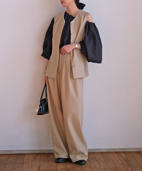 AKTE(アクテ)の「3タックワイドパンツ(その他パンツ・レディース・ネイビー/ベージュ・2T/2/1)」の8枚目の写真