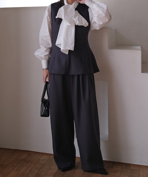 AKTE(アクテ)の「3タックワイドパンツ(その他パンツ・レディース・ネイビー/ベージュ・2T/2/1)」の22枚目の写真