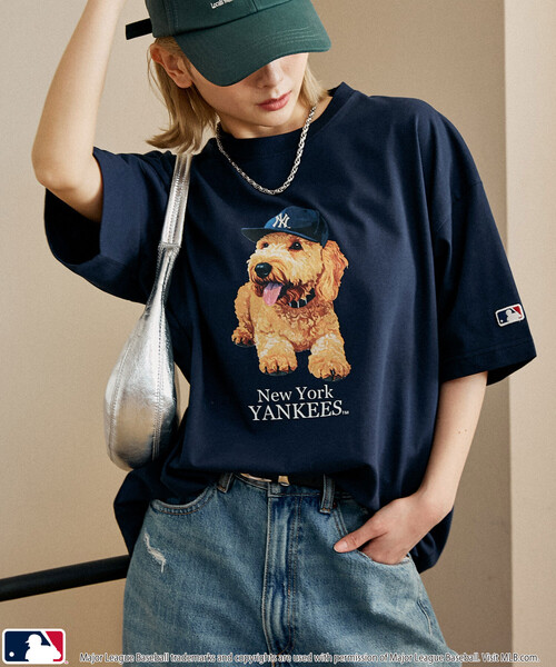 PUBLUX(パブリュクス)の「PUBLUX/パブリュクス 別注MLB アニマルプリント Tシャツ 限定展開(Tシャツ/カットソー・メンズ・グレー/オフホワイト/ネイビー/ピンク/ライトグレー/ホワイト・L/M/S)」の5枚目の写真