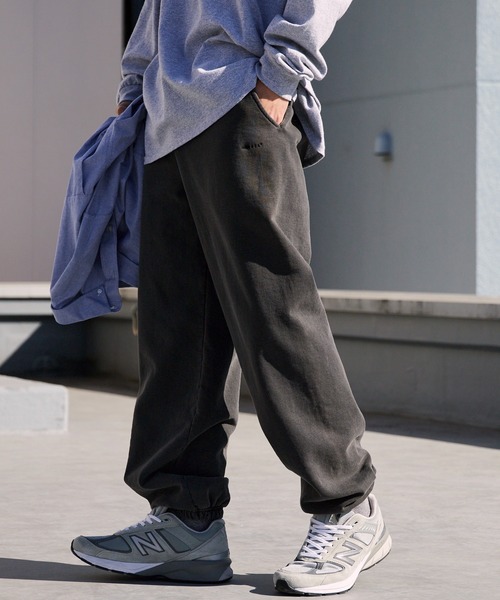 MINE(マイン)の「MINE/マイン GARAMENT-DYE-SWEAT-PANTS-14oz 裏起毛 ロゴ刺繍 イージースウェットパンツ 2026年春夏(スウェットパンツ・メンズ・オリーブ/ブラック・1/2/3/5/4)」の6枚目の写真
