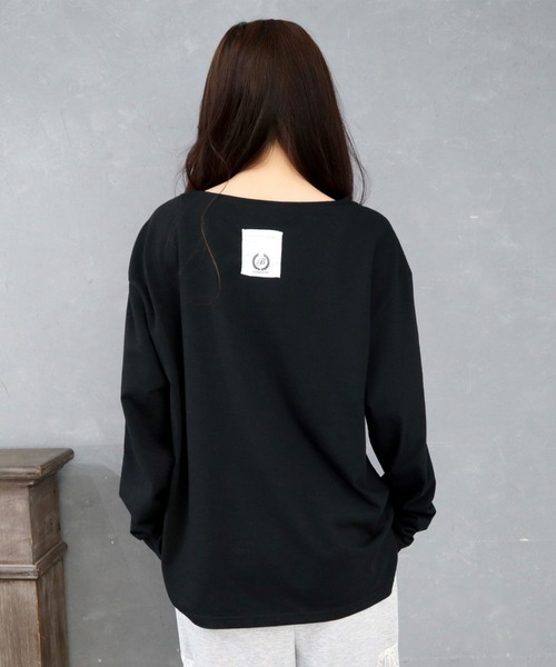 CECIL McBEE(セシルマクビー)の「刺繍ロゴカットプルオーバー(Tシャツ/カットソー・レディース・オフホワイト/ブラック・LARGE/MEDIUM)」の7枚目の写真