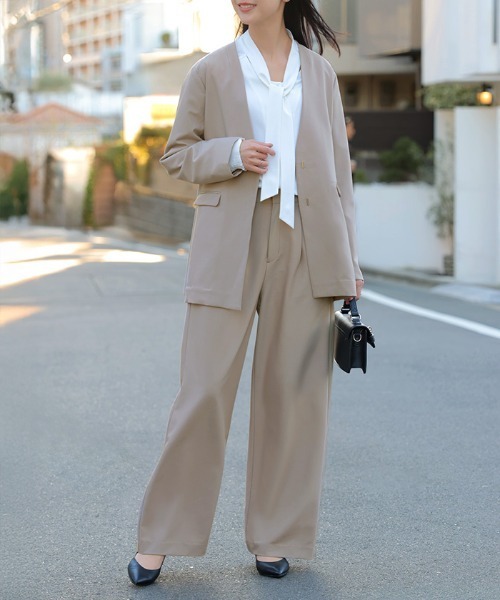 HUG.U（ハグユー）の「「 洗濯機で洗える 」 ジャケット × パンツ 2点セット スーツ（スーツセット・レディース・ベージュ/ダークグレー/ブラック・L(レギュラー丈)/M(レギュラー丈)/L(トール丈)/M(トール丈)）」の21枚目の写真