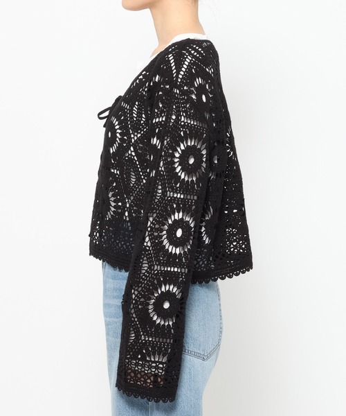 LOWRYS FARM(ローリーズファーム)の「クロシェニットカーディガン 644667(カーディガン/ボレロ・レディース・アイボリー/イエロー/ブラック・FREE)」の11枚目の写真