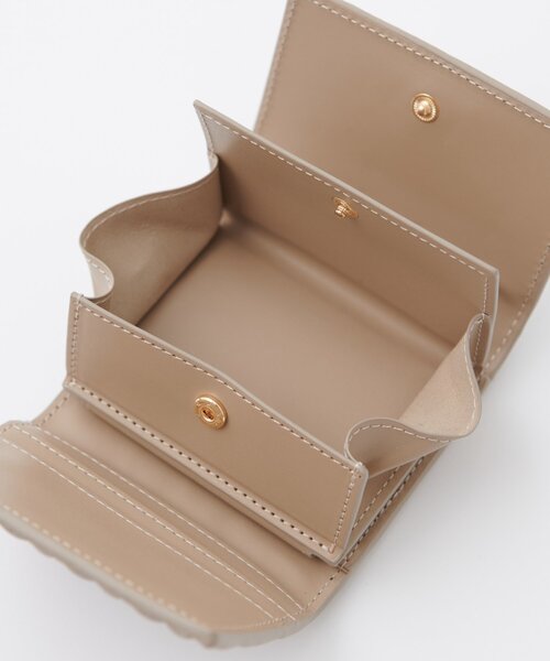 DISCOAT（ディスコート）の「Vキルティングウォレット（財布・レディース・グレイッシュベージュ/ブラック/ピンク/イエロー・FREE）」の10枚目の写真