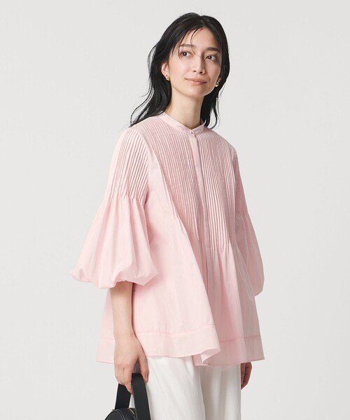 UNITED ARROWS(ユナイテッドアローズ)の「ピンタック バンドカラー ブラウス(シャツ/ブラウス・レディース・ライトピンク/ホワイト/ネイビー・FREE)」の3枚目の写真