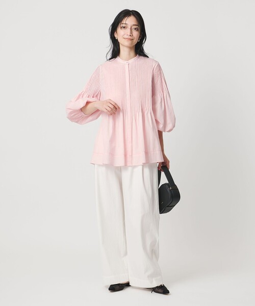 UNITED ARROWS(ユナイテッドアローズ)の「ピンタック バンドカラー ブラウス(シャツ/ブラウス・レディース・ライトピンク/ホワイト/ネイビー・FREE)」の11枚目の写真
