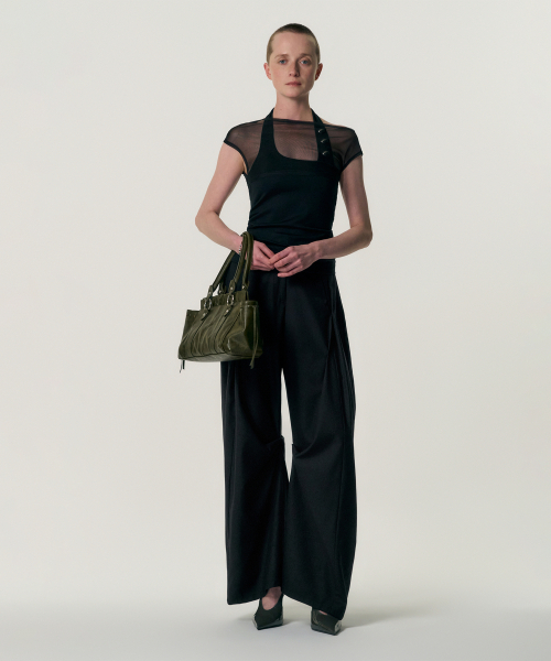 KIMZISU(キムジス)の「Ruched Belt Tote Bag_GREEN(トートバッグ・レディース・グリーン・OS)」の2枚目の写真
