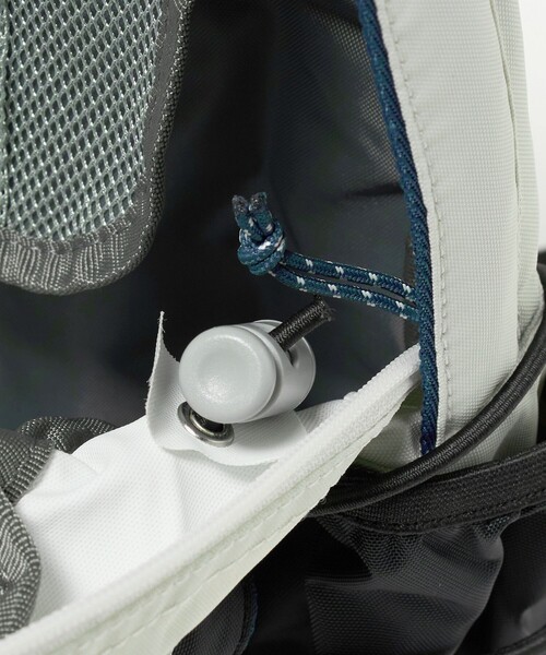 MILLET(ミレー)の「【WEB限定】<MILLET>プラロ NX 14 リュック(14L)(バックパック/リュック・レディース・モカ/ブラック/オフホワイト・FREE)」の6枚目の写真