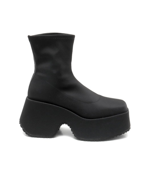 ANAP（アナップ）の「ギャル盛れ厚底ショートブーツ（ブーツ・レディース・ブラック・M/L）」の13枚目の写真