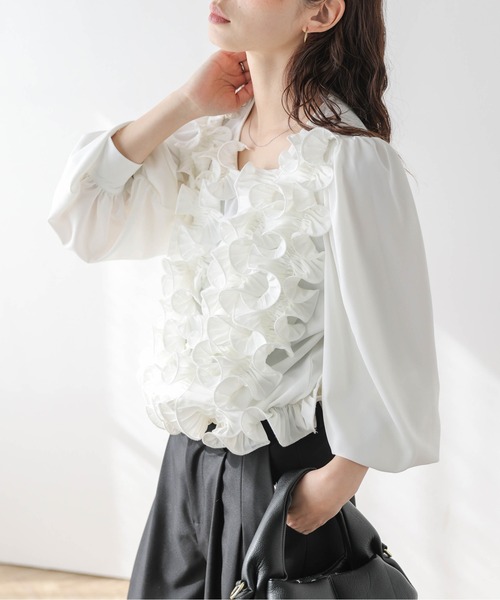 AMELY(エミリー)の「フロントフリルデザインブラウス(シャツ/ブラウス・レディース・ブラック/ホワイト・フリー)」の7枚目の写真