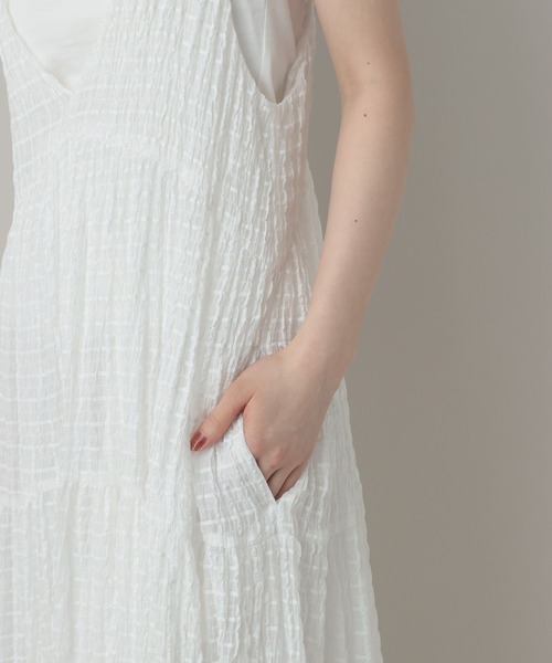 A part by（アパートバイ）の「Isabelleキャミワンピース（ワンピース・レディース・オフホワイト/レッド系その他6/ブラック系その他2・FREE）」の18枚目の写真